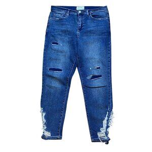 We The Free Distressed Skinny Jeans Size 31 Blue Denim Mid-Rise Frayed Hem Women